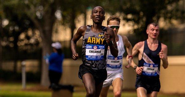 Sam Chelanga competing at the U.S. Marathon Trials.